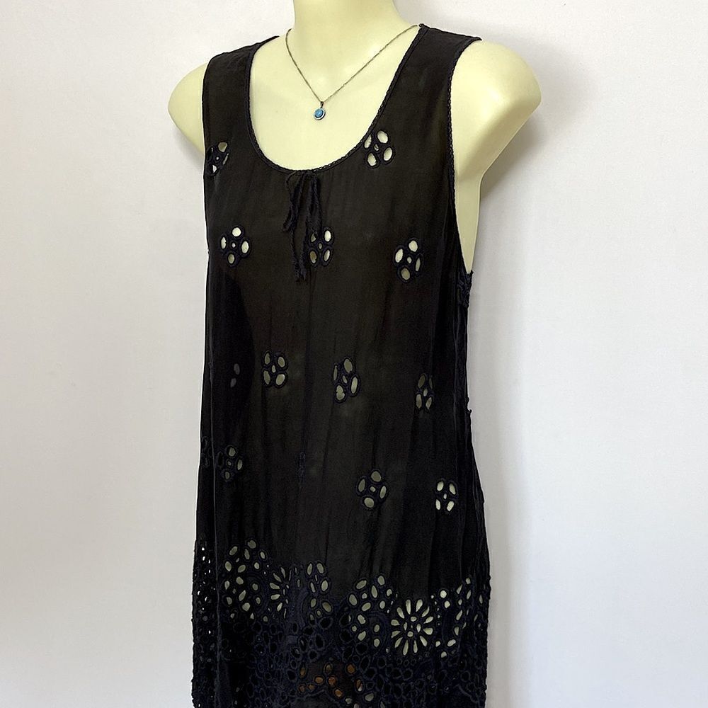 Johnny Was Dress Black Eyelet Free Fitting MIDI Nwot Size Small - Picture 4 of 7